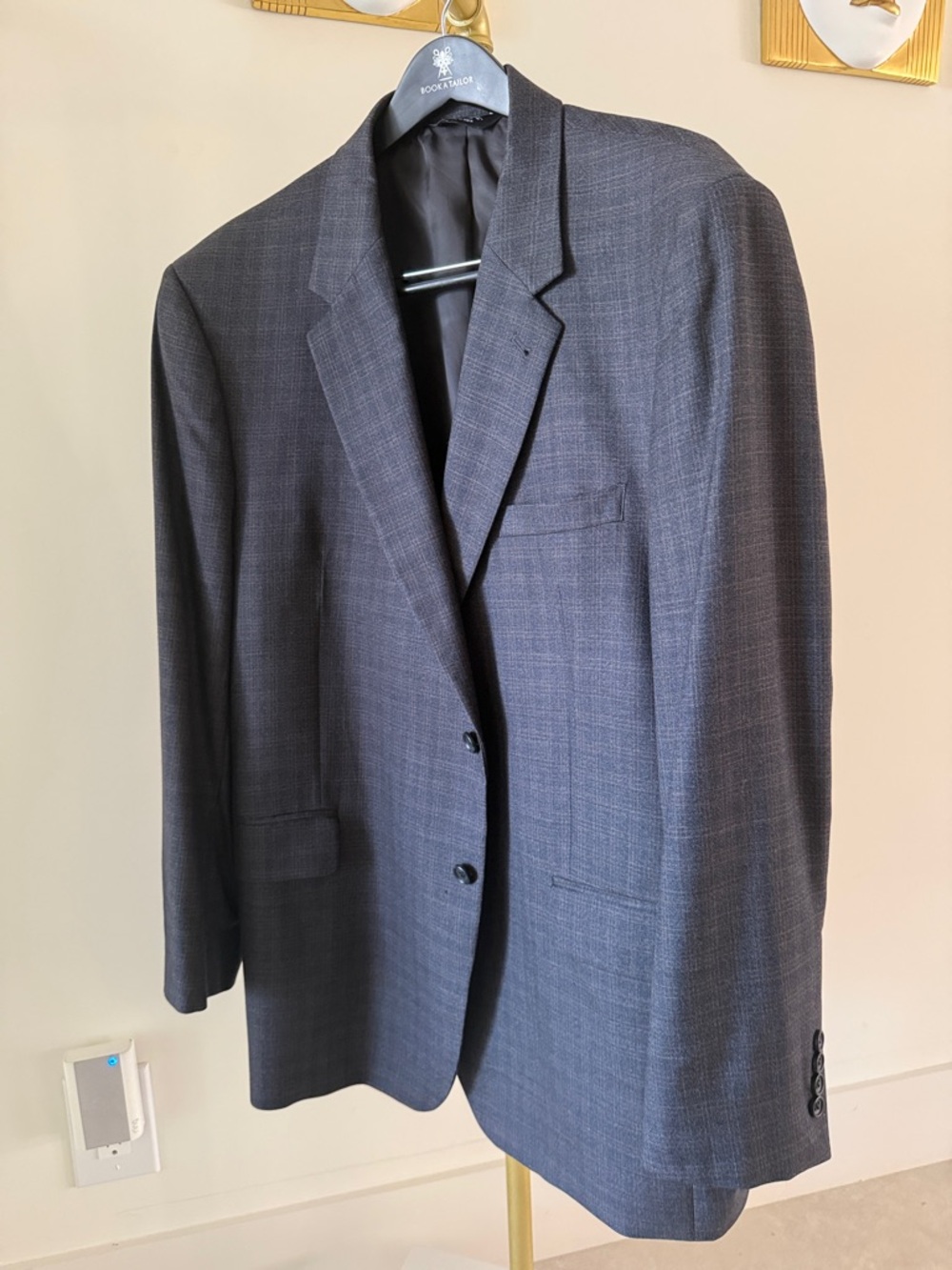 Jos. A. Bank Men's Dark Charcoal Gray Two-Button Suit Jacket 48R